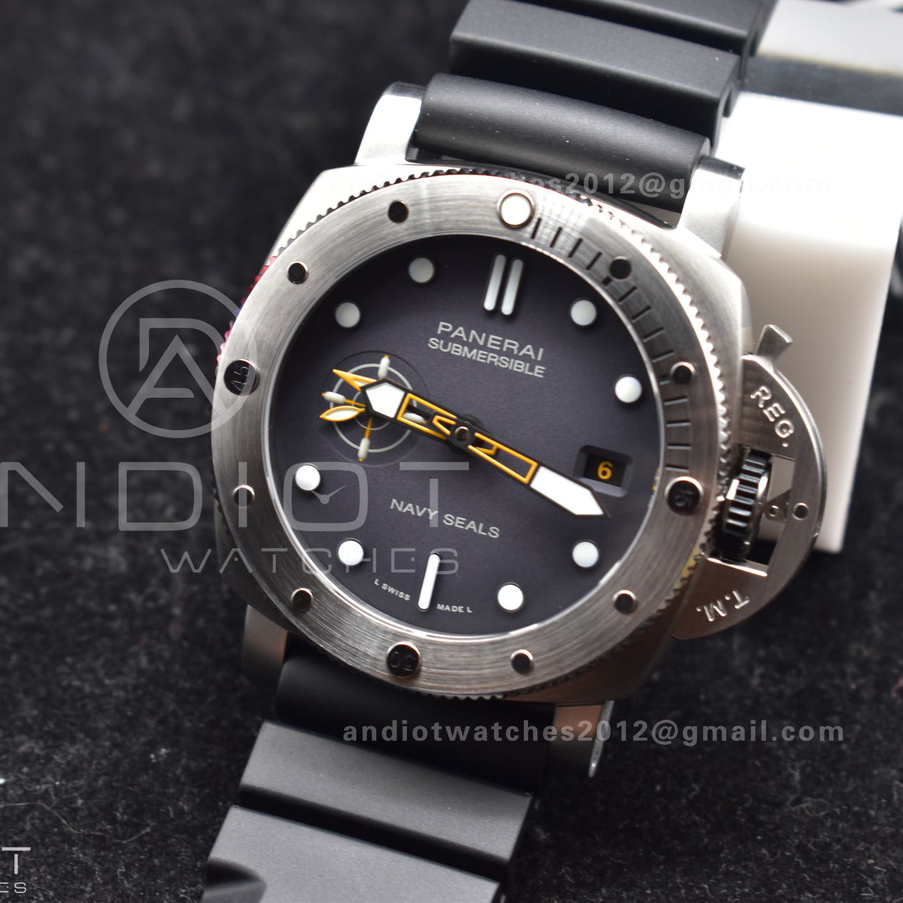 PAM1323 VSF 1:1 Best Edition Grey Dial On Black Rubber Strap P900